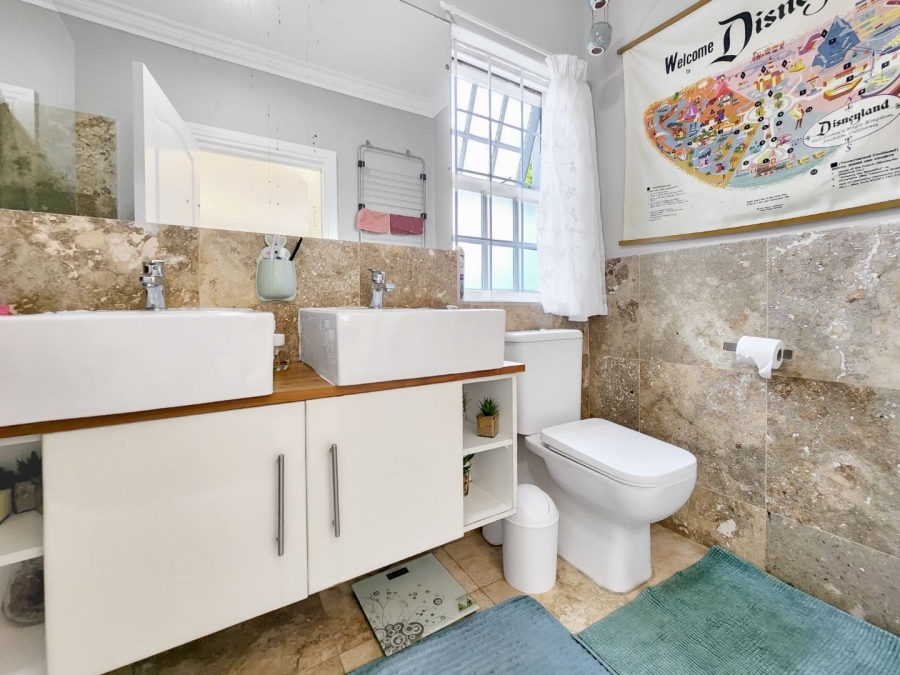 2 Bedroom Property for Sale in Cape Town City Centre Western Cape